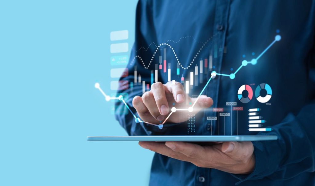 Biểu đồ cột phân tích chỉ số ROI tăng trưởng doanh thu vượt trội sau khi cài đặt chatbot AI.